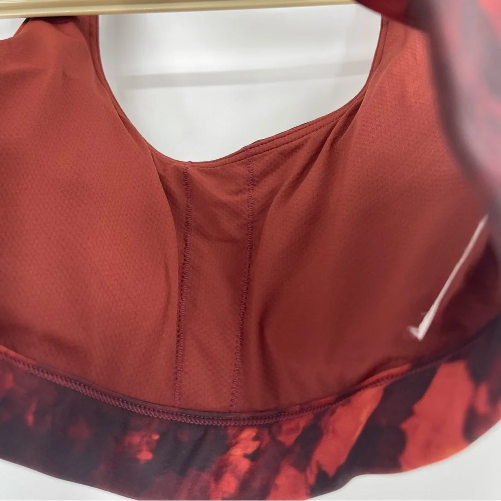 Athleta Ultimate Printed Frozen Floral Warm Sports Bra